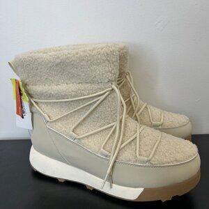 K-33 All In Motion Size 10 Women's Cara Boots with Memory Foam Insole in Cream